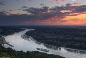 19965536040_08535b9a7d_h