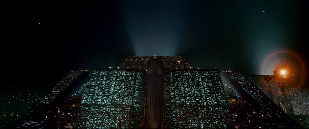 Blade_Runner_Tyrell_building_01